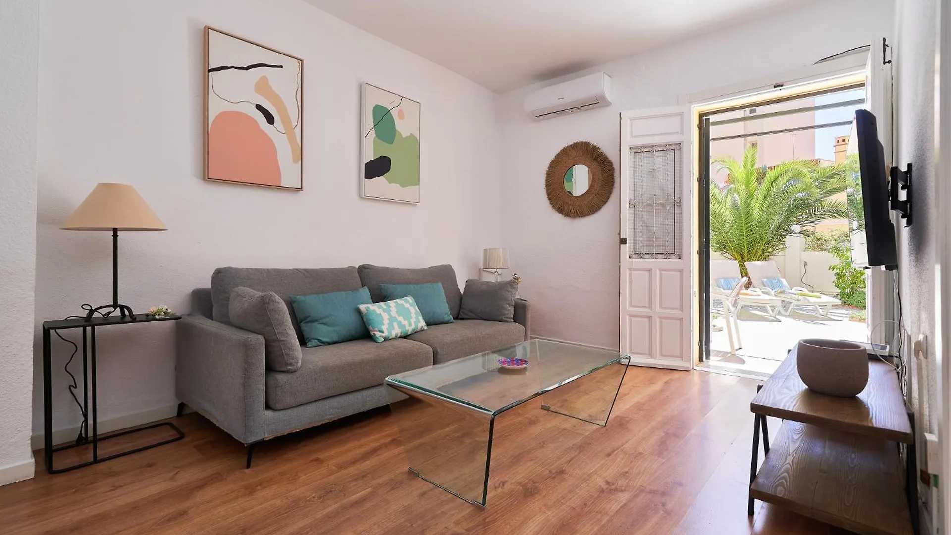 דירה מאלגה Villa Rosita Suites En Playa De La Malagueta Con Terraza ספרד