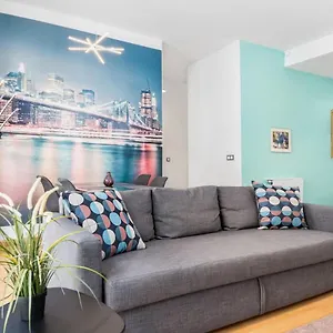  Appartement -malagasunapts- Modern Citycentre Pool&parking