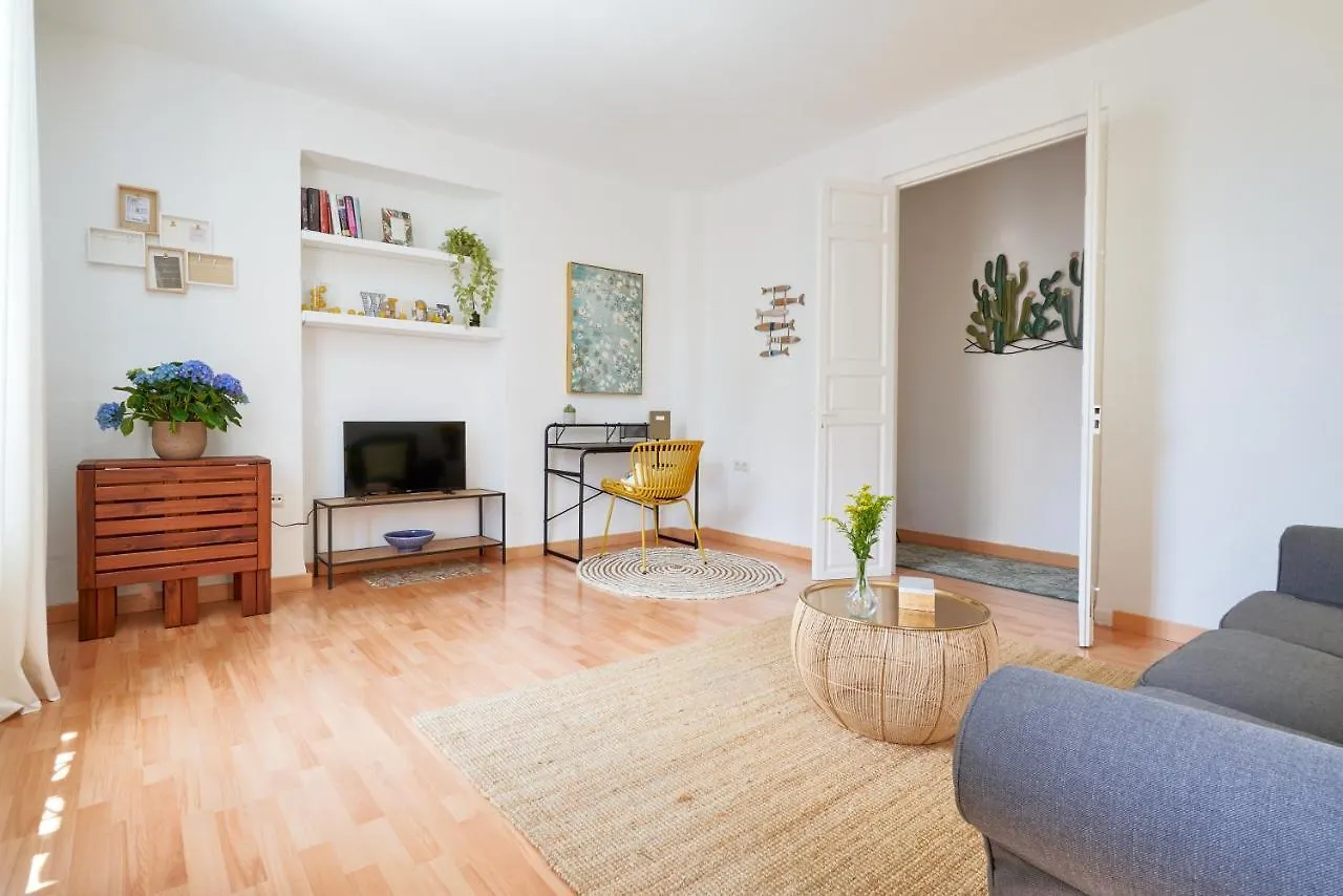 Appartement Villa Rosita Suites En Playa De La Malagueta Con Terraza Málaga Spanje