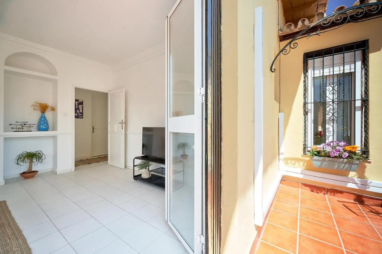 Villa Rosita Suites En Playa De La Malagueta Con Terraza Málaga Appartement