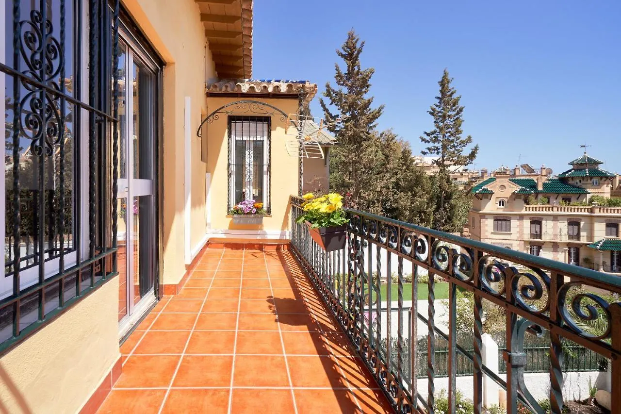 Villa Rosita Suites En Playa De La Malagueta Con Terraza Málaga 0*,  Spanje