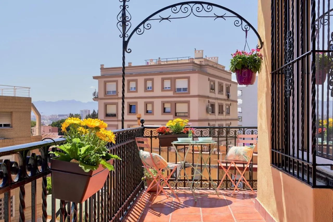 Villa Rosita Suites En Playa De La Malagueta Con Terraza Málaga Appartement