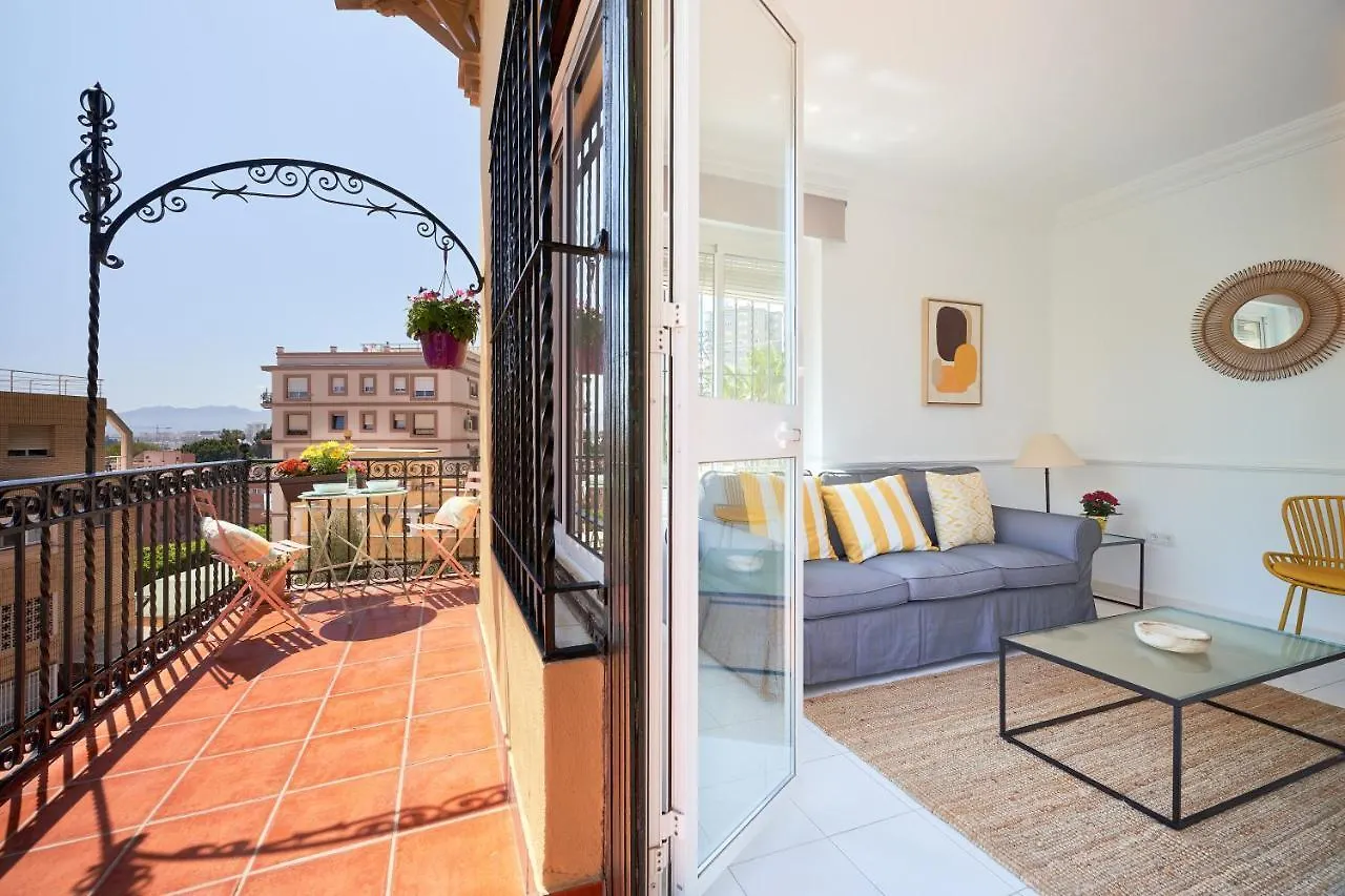 Villa Rosita Suites En Playa De La Malagueta Con Terraza Málaga